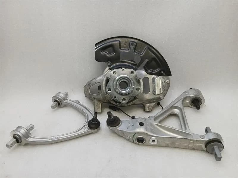 FERRARI Ferrari 296 GTS F171 Right Front Hub 862457 Wheel Bearing Housing Right SF90 GTB