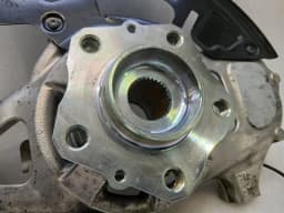 FERRARI Ferrari 296 GTS F171 Right Front Hub 862457 Wheel Bearing Housing Right SF90 GTB — thumbnail 3