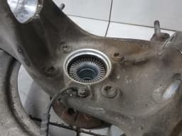BMW BMW 3 M3 G80 Right Front Hub 31208095650 AWD Wheel Bearing Housing Front Right — thumbnail 7