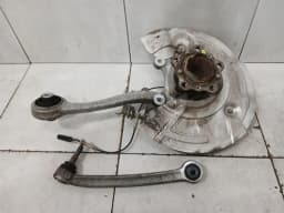 BMW BMW M4 F82 Right Front Hub 2284002 Wheel Bearing Housing Front Right — thumbnail 2