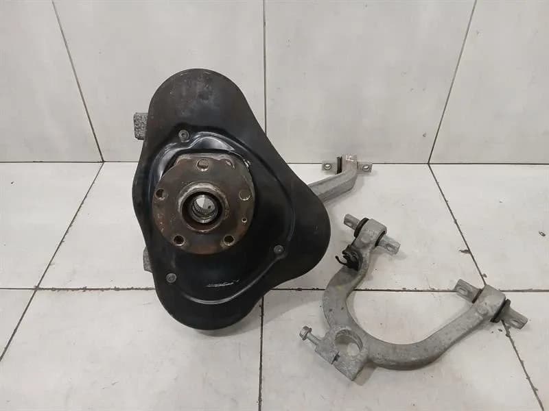 Lamborghini Huracan LP640 EVO Front Hub 4T0407246E Wheel Bearing Housing Front Right