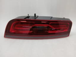 AUDI Audi R8 Type 42 5.2 V10 right rear light 420945096K tail light rear right — thumbnail 5
