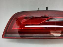 AUDI Audi R8 Type 42 5.2 V10 right rear light 420945096K tail light rear right — thumbnail 4