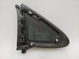 PORSCHE Porsche Taycan 9J Right Rear 1/4 Glass 9J1845298R Door Glass 1/4 Rear RH — thumbnail 8