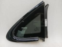 PORSCHE Porsche Taycan 9J Right Rear 1/4 Glass 9J1845298R Door Glass 1/4 Rear RH — thumbnail 10