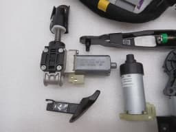 FERRARI Ferrari 296 GTS F171 Seat El. Engine Set 18395 RH Seat Wiring + Motors Seat — thumbnail 3