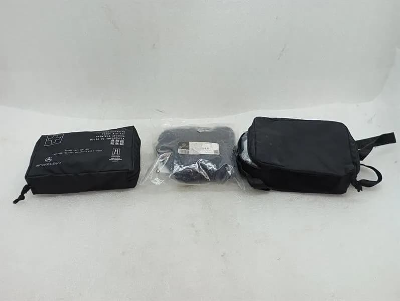 MERCEDES-BENZ Mercedes C Class W205 Tool Kit A00058321102 Tool Kit