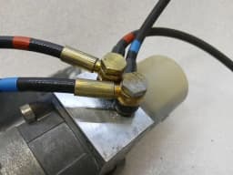 PORSCHE Porsche 911 996 Soft Top Hydraulic Pump 99656130702 Top Hydraulic Pump — thumbnail 6
