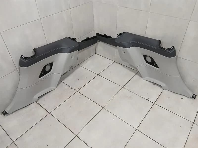 PORSCHE PORSCHE 911 992 992867043 1/4 PANELS LEATHER QUARTER TRIM COUPE