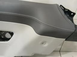 PORSCHE PORSCHE 911 992 992867043 1/4 PANELS LEATHER QUARTER TRIM COUPE — thumbnail 7