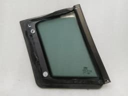 AUDI Audi R8 Type 42 5.2 Coupe Left Rear 1/4 Glass 420845299 Door Window 1/4 Rear LH — thumbnail 9