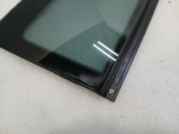 AUDI Audi R8 Type 42 5.2 Coupe Left Rear 1/4 Glass 420845299 Door Window 1/4 Rear LH — thumbnail 7