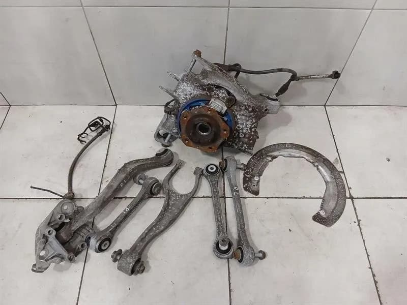 Porsche 911 991 left rear hub 99133111104 wheel bearing housing rear left set