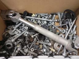 PORSCHE PORSCHE BOXSTER SPYDER 718 SCREWS BOLTS FROM ONE CAR SET BOLTS — thumbnail 6