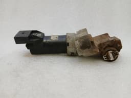 PORSCHE Porsche Taycan 9J PBM Park Brake Motor 9A790761600 Right Parking Brake Motor — thumbnail 4