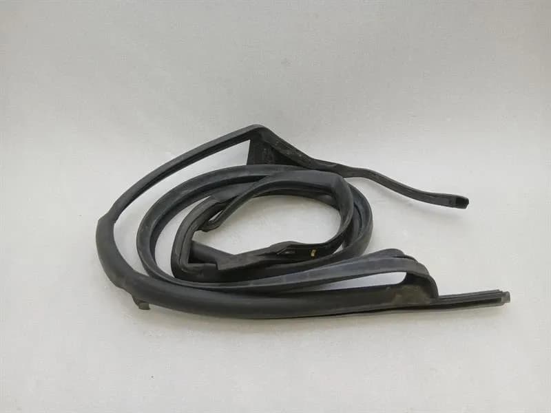 MCLAREN McLaren 720S Coupe Door Seal 14AA497CP LH Door Seals