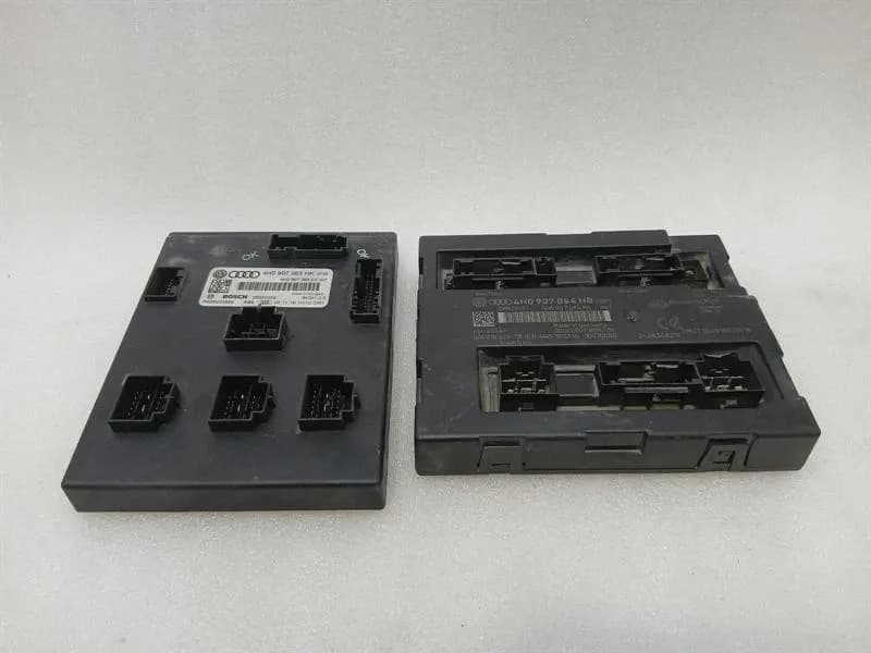 AUDI AUDI R8 4S PERFORMANCE ELECTRONIC MODULE 4H0907063HK BCM SET OF 2 ECU
