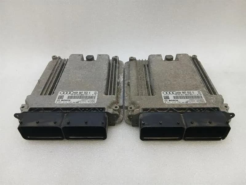 AUDI Audi R8 4S Performance Engine ECU 4S0907552K Set of 2 Engine Control Unit Set