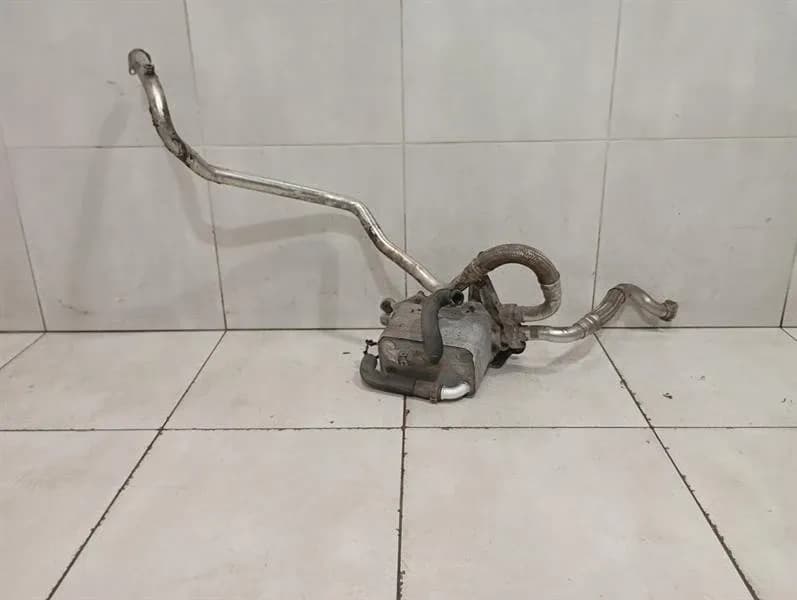 AUDI Audi R8 4S Performance Engine Oil Cooler 4S0117013 Oil Cooler Radiator