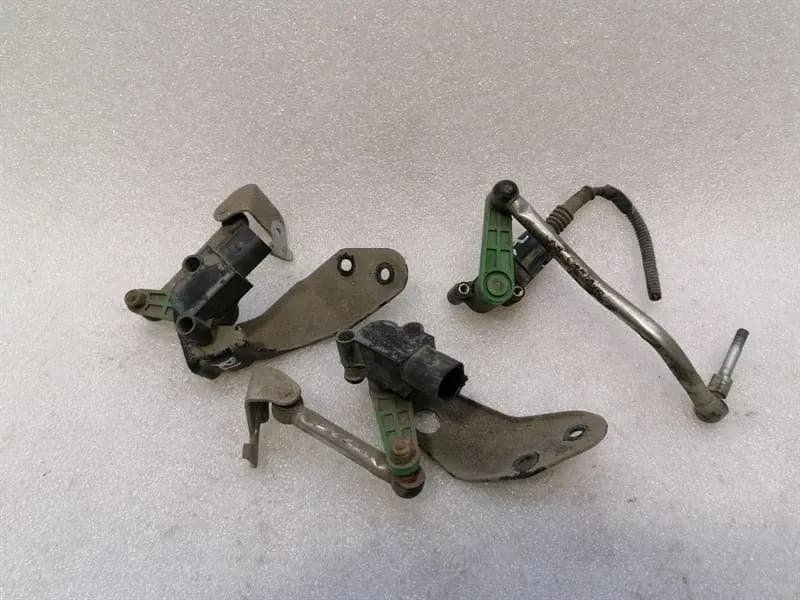 BENTLEY Bentley Continental GT W12 Level Sensor 3W0941285E Height Sensor 3W0616572