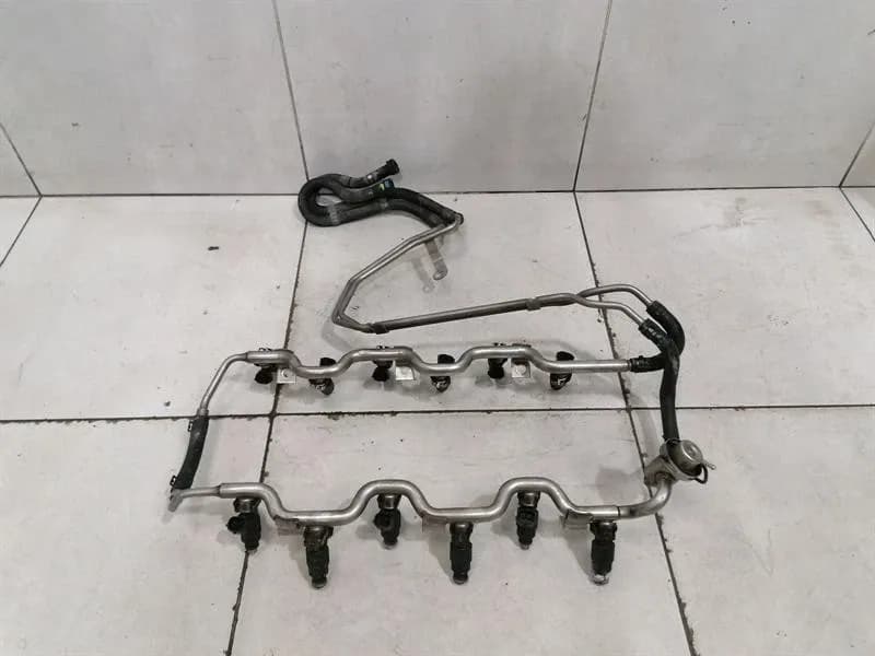 BENTLEY Bentley Continental GT W12 Injector Set 07C906031B Fuel Rail
