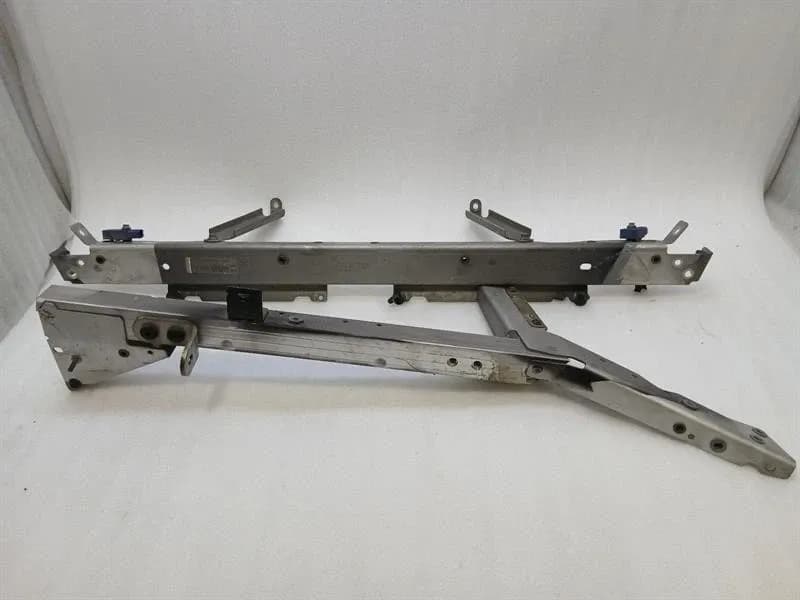 ASTON MARTIN Aston Martin DB9 Left Front Chassis Leg 4G43-20-10882 Left Front Wheel Arch
