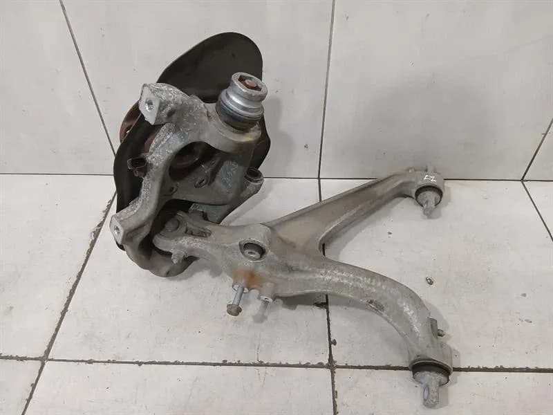 Lamborghini Huracan LP640 EVO Front Hub 4T0407245D Wheel Bearing Housing Front Left