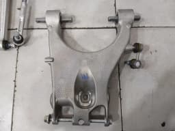 FERRARI Ferrari 296 GTS F171 Left Rear Hub 843923 Wheel Bearing Housing Rear Left SET SET — thumbnail 5