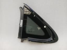 PORSCHE Porsche Taycan 9J Left Rear 1/4 Glass 9J1845297R Door Glass 1/4 Rear LH — thumbnail 9