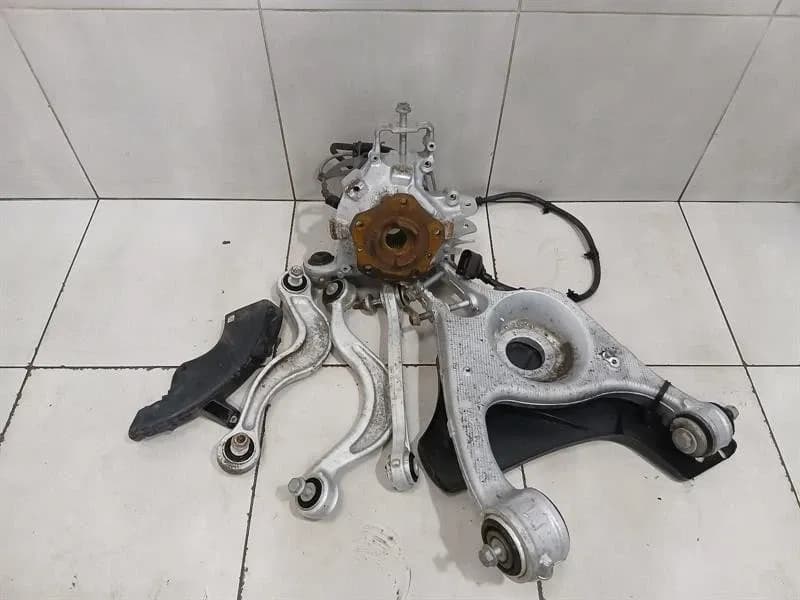 Porsche Taycan 9J Left Rear Hub 971505435F Wheel Bearing Housing Rear Left