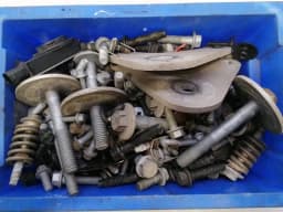 ASTON MARTIN ASTON MARTIN VANTAGE AM6 2018-2025 SCREWS BOLTS FROM ONE CAR BOLTS — thumbnail 6