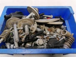 ASTON MARTIN ASTON MARTIN VANTAGE AM6 2018-2025 SCREWS BOLTS FROM ONE CAR BOLTS — thumbnail 2