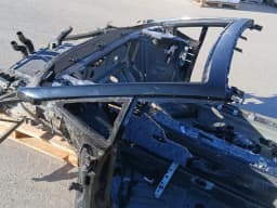 LAMBORGHINI LAMBORGHINI HURACAN LP640 EVO SPYDER 4T7817989B WINDSCREEN FRAME — thumbnail 10