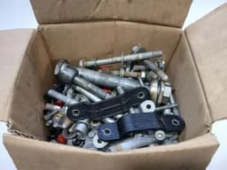FERRARI FERRARI CALIFORNIA F149 08-14 4.3 SCREWS BOLTS FROM ONE CAR SET BOLTS — thumbnail 2