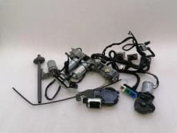 MASERATI MASERATI GRANTURISMO M145 980138112 RH SEAT MOTORS RHD 99662433200 Seat Motor — thumbnail 1