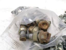 PORSCHE PORSCHE PANAMERA 970 SCREWS BOLTS FROM ONE CAR BOLTS — thumbnail 2