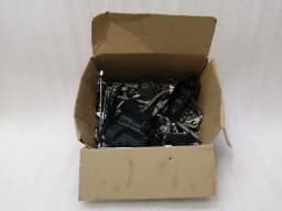 PORSCHE PORSCHE TAYCAN 9J FRONT END CLIP SCREWS BOLTS BOLTS — thumbnail 3