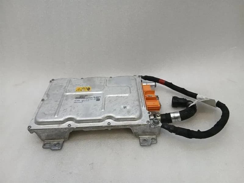 FERRARI Ferrari 296 GTS F171 Hybrid Electronic Module 939193 DC/DC Voltage Converter SF90