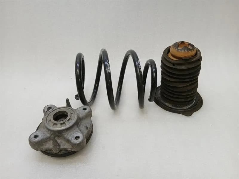 BMW BMW 3 M3 G80 G20 Shock Absorber Front Parts 31338098750 Shock Absorber Front PARTS