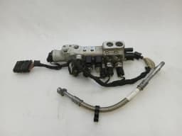 MCLAREN McLaren 720S Coupe hydraulic valve 14B0276CP hydraulic valve front axle lift — thumbnail 7