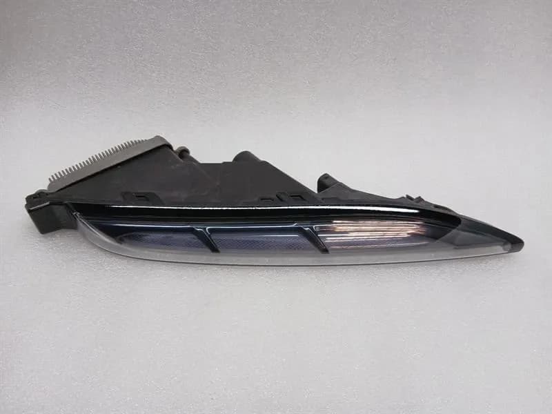 PORSCHE Porsche Macan 95B DRL daytime running light 95B953082B right daytime running light