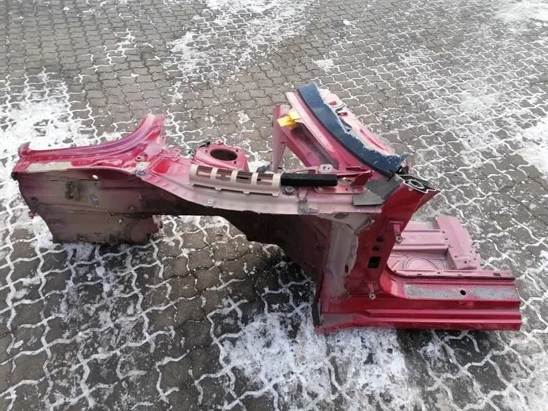 Porsche 911 991 Left Front Chassis Leg 99150147700 Left Front Wheel Arch