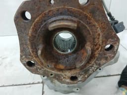 PORSCHE Porsche Taycan 9J Left Front Hub 9J1407245B Wheel Bearing Housing Front Left — thumbnail 3