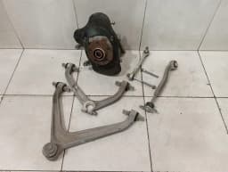 AUDI Audi R8 4S AWD Left Rear Hub 4S0505433E Wheel Bearing Housing Rear Left — thumbnail 1