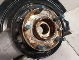 CHEVROLET Chevrolet Corvette C7 Left Rear Hub 84506880 Wheel Bearing Housing Rear Left — thumbnail 3