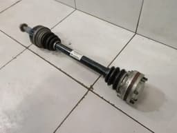 PORSCHE Porsche 718 GT4 LR Drive Shaft 982501201J Drive Shaft Rear Left FAULTY — thumbnail 3