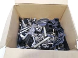 ASTON MARTIN ASTON MARTIN VANTAGE V12 Interior Screw Set SCREWS SCREWS — thumbnail 2