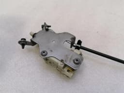 FERRARI Ferrari 458 F142 Spider Fuel Cap Actuator 69918500 Tank Flap Actuator Lid — thumbnail 8