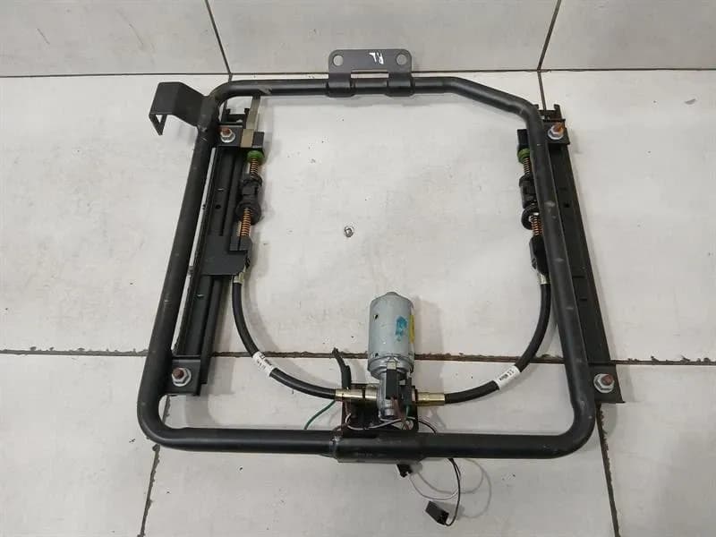 BENTLEY Bentley Arnage T rear left seat frame 0390206693 seat frame rear left