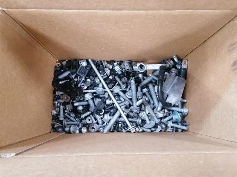 PORSCHE PORSCHE 911 992 SCREWS BOLTS FROM ONE CAR SET BOLTS